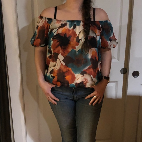 Candie’s medium sheer multicolored blouse - Picture 3 of 4